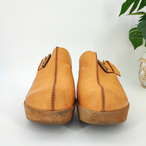 Kork Ease  Women's Tan Leather Buckle Slip On Clogs Size 8 - Picture 2 of 8